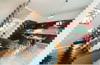 Foto 1 - YoHome - Luxury Downtown Apartment