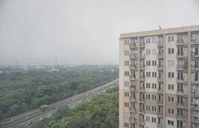 Modern Furnished and Homey 2BR at Podomoro Golf View Apartment - Foto 27