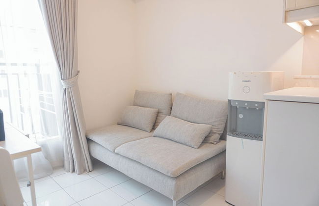 Modern Furnished and Homey 2BR at Podomoro Golf View Apartment - Foto 18