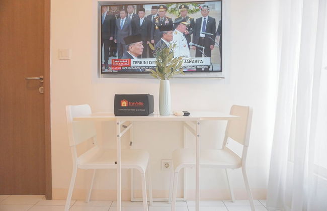 Modern Furnished and Homey 2BR at Podomoro Golf View Apartment - Foto 11