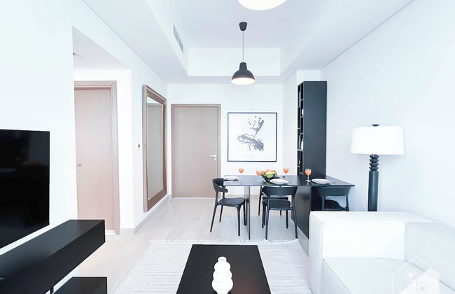 Cozy 1BR With Balcony & Views in Azizi Fawad - Foto 35