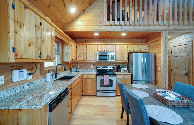 Mountain Haven in the Woods - Photo 11