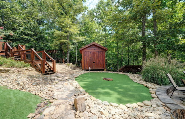 Mountain Haven in the Woods - Photo 37