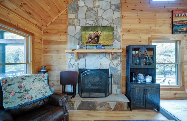 Mountain Haven in the Woods - Photo 12