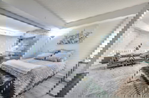 Foto 1 - Waterfront Clair Avenue Suites