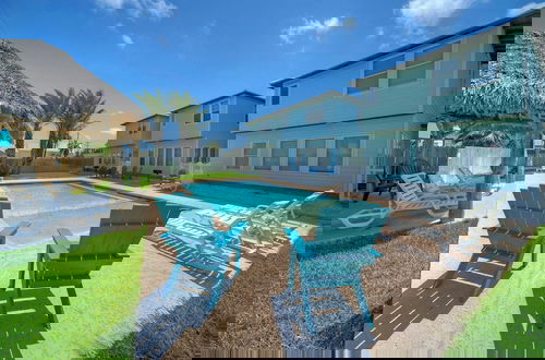 Photo 30 - Pool Access, Private Patio Living, Near the Beach Seahorse Cove by Avantstay