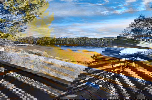 Foto 50 - Viewtopia by Avantstay Lakefront Views + Hot Tub