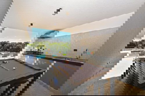 Foto 56 - Spacious Villa With Pool and Garden in Stokovci