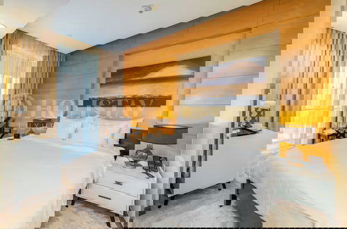 Foto 3 - Holistay Luxury Homes, Down Town Direct Access Dubai Mall