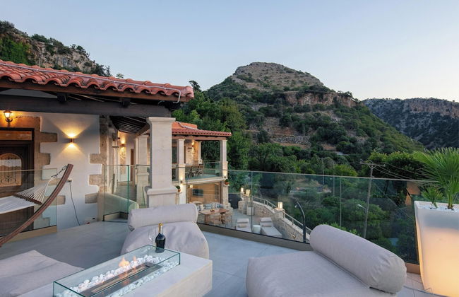 Moundros Luxury Villa & Spa - Photo 20