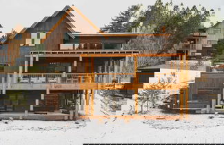 Foto 1 - Wilderness Club Escape For 14!