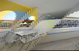 Foto 1 - Apartment With a Comfortable Sunlit Terrace