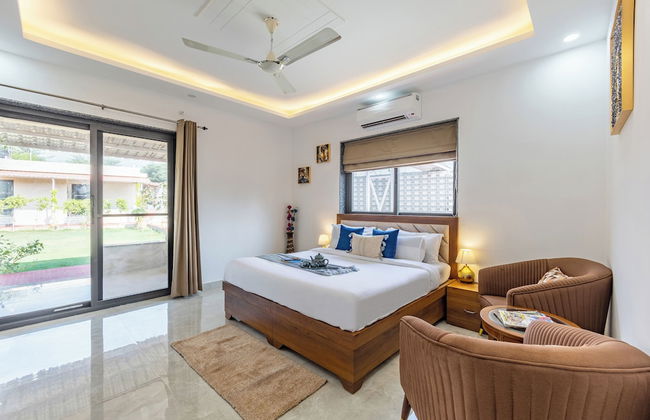 ELIVAAS 5 BHK With Pvt Pool - Zenora - Foto 27