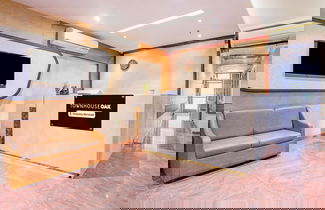Foto 3 - Luxurious Stays at Times Square Le Western Mumbai