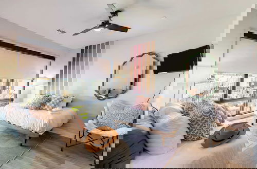 Photo 28 - Walkable Midtown Location Modern Amenities, Pool & Gym Anthem by Avantstay