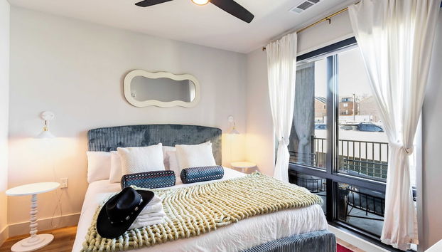 Walkable Midtown Location Modern Amenities, Pool & Gym Anthem by Avantstay - Foto 5