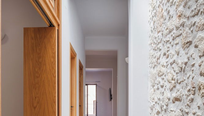 Photo 1 - stylish apt up to 4 in Rethymno