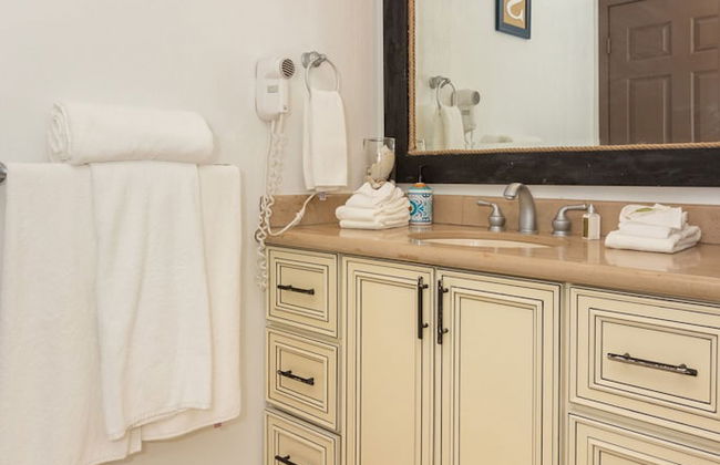 2BR Beachfront Escape in Puerto Penasco - Photo 27