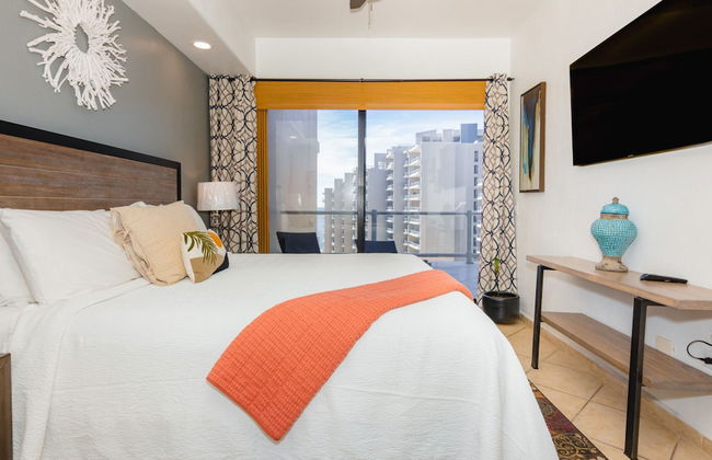 2BR Beachfront Escape in Puerto Penasco - Photo 4