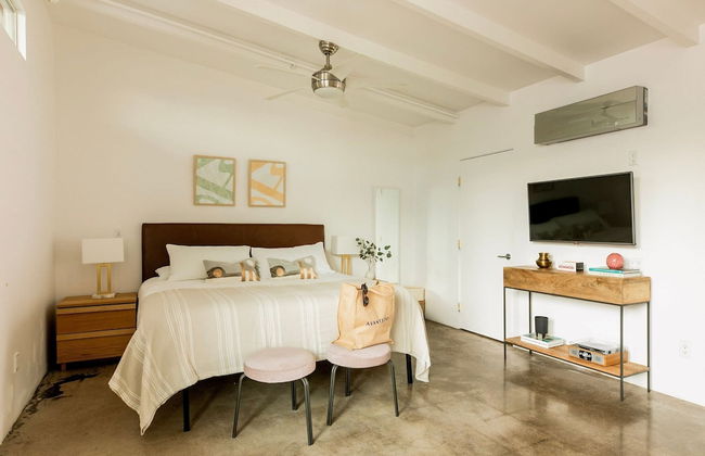 5 Private Rooms Sleeps 14 Wesley Studio Buyout - Foto 13