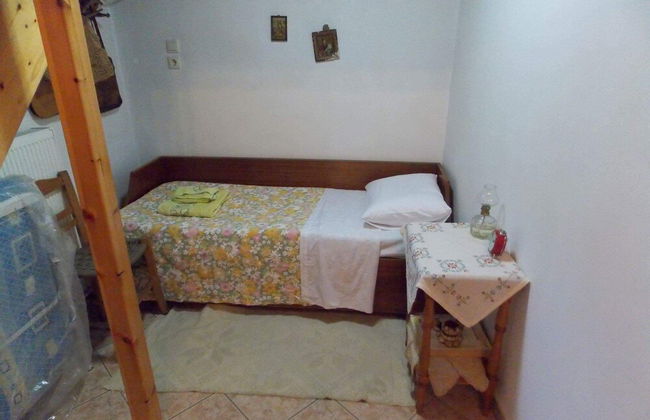 Traditional Luxury Villa in Fres - Photo 3