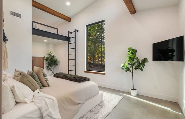 Architecturally Stunning Cle Elum Luxury Retreat - Photo 67