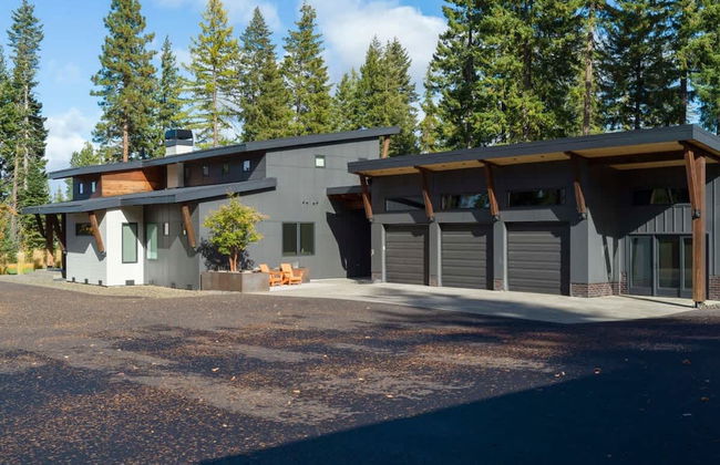 Architecturally Stunning Cle Elum Luxury Retreat - Photo 73