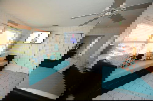 Foto 34 - Just Beachy A Luxury Retreat Sleeps 12 3 Levels With Elevator- Perfect for 1-3 Families
