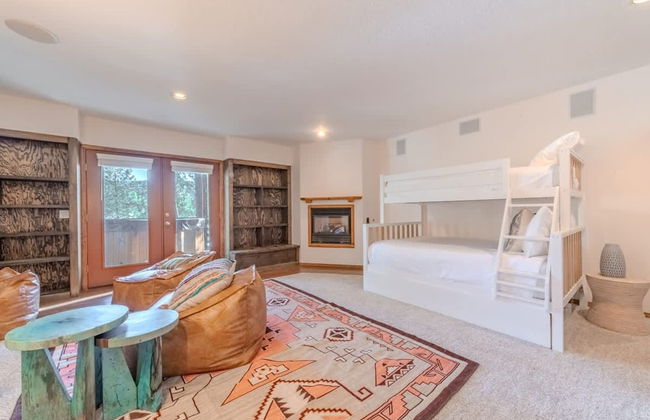 Grand Angel Fire Mountain Luxury ski Chalet - Photo 22