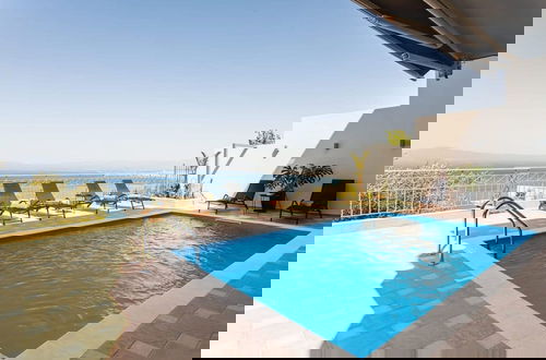 Foto 18 - Aigli Luxury Villa - Panoramic Seaview Retreat