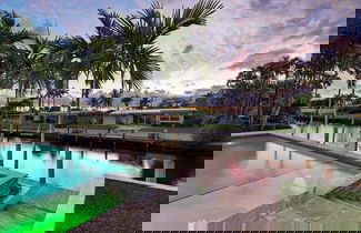 Foto 2 - Luxury Waterfront Home w/ Pool, Hot Tub & Dock Near Las Olas Gulfstream