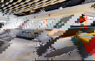 Foto 2 - Altus House