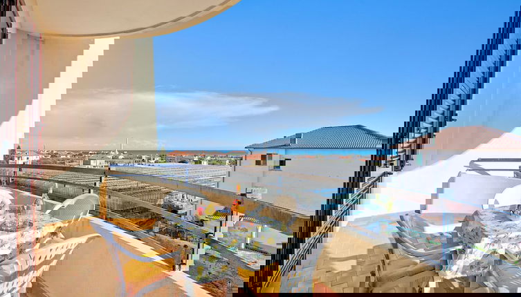 Foto 1 - Casa del Tramonto - With Private Parking