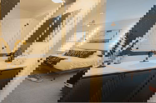 Foto 32 - Hunter House