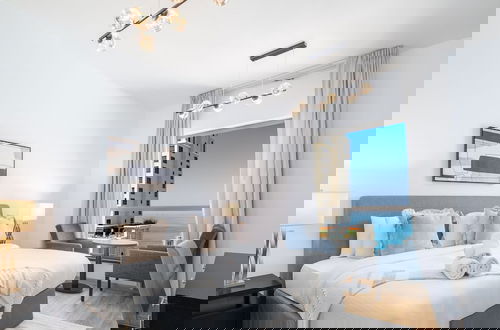 Foto 5 - LUX The Premium Dubai Eye View Suite 2