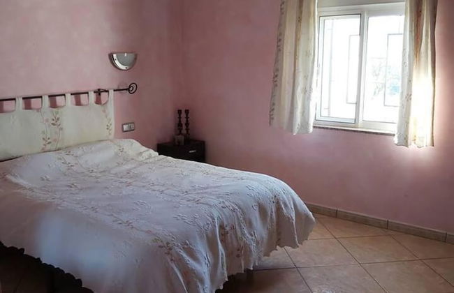 2-bed Villa With Pool, Garden & Parking Near Seron - Foto 4