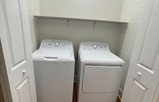 Renovated 1 Bedroom in Forest Hills - B - Foto 14