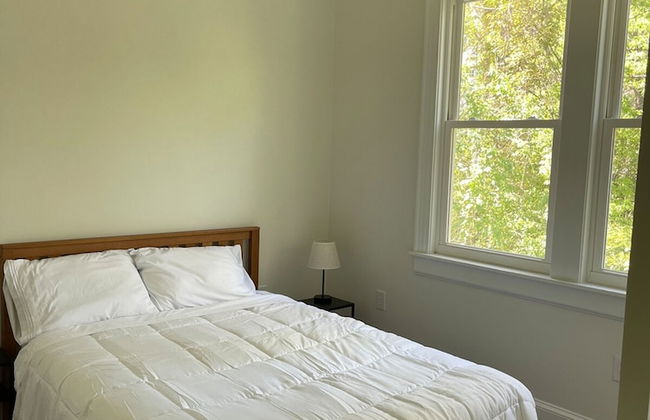 Renovated 1 Bedroom in Forest Hills - B - Foto 11