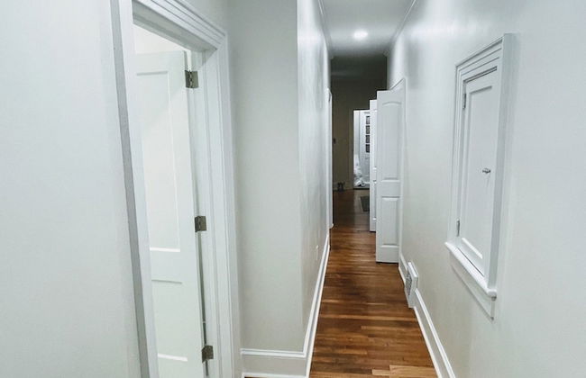 Renovated 1 Bedroom in Forest Hills - B - Foto 1