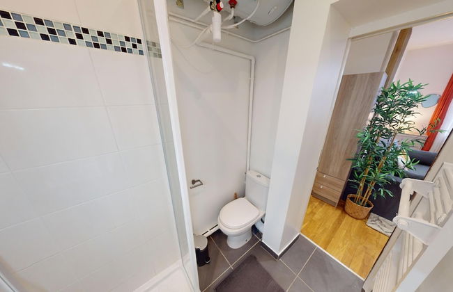 Beautiful 3bed House Garden & Parking - Foto 2