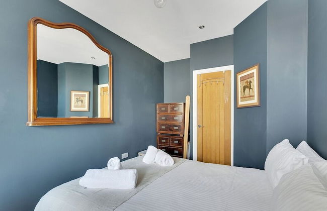 Bantham Mews by Pureserviced 1 Bedroom Luxury Mews - Photo 9