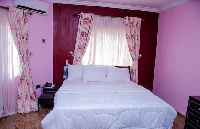 Hill Crest Apartments - Foto 1