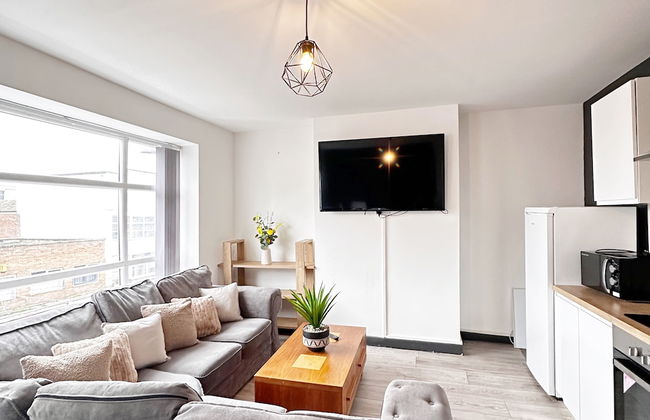 Willow Suite - 3br - Sleeps 8 - Central Blackpool - Photo 8