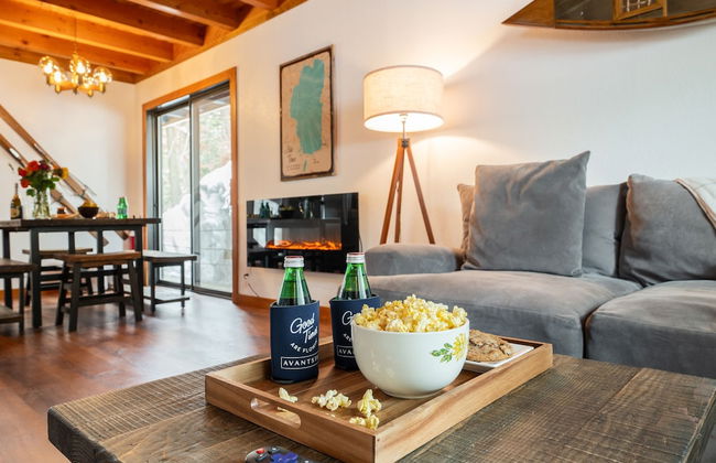Indigo Owl by Avantstay Cabin w Firepit Minutes to Lake Slopes - Foto 10