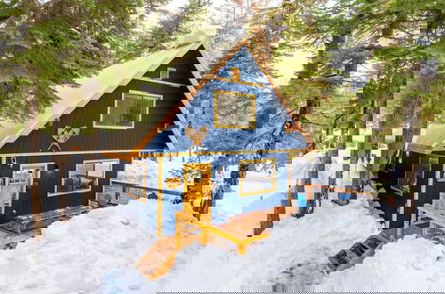 Photo 1 - Indigo Owl by Avantstay Cabin w Firepit Minutes to Lake Slopes