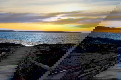 Foto 15 - The Pelican - Stunning 3-bedroom Holiday Home in Langebaan