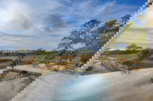 Foto 41 - Sleeps 48, 2 Homes w/ Private Beach Access Bradley Circle Buyout by Avantstay