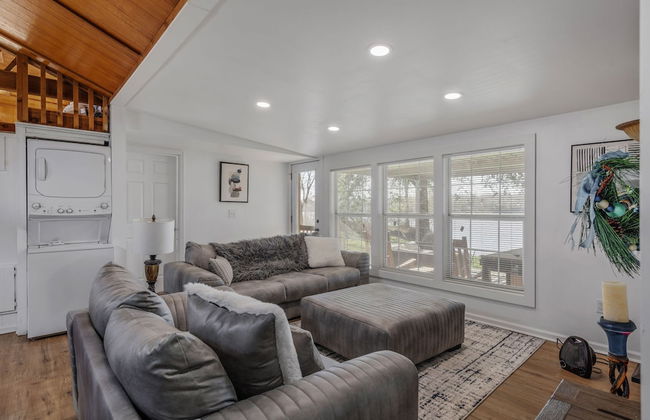 Whiskey Bay Hideaway Your Riverside Escape - Photo 8