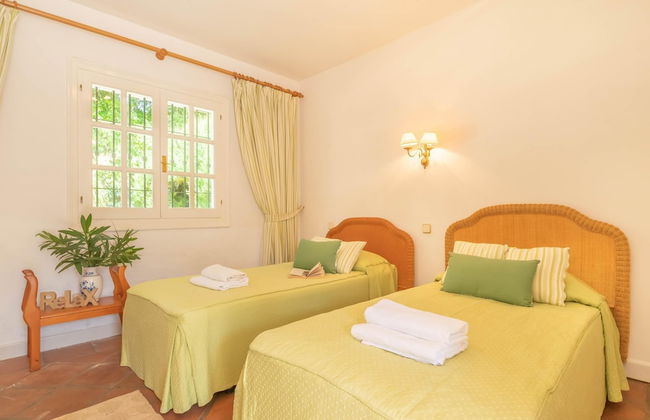 Cortijo Villa Padierna El Lago - Photo 19