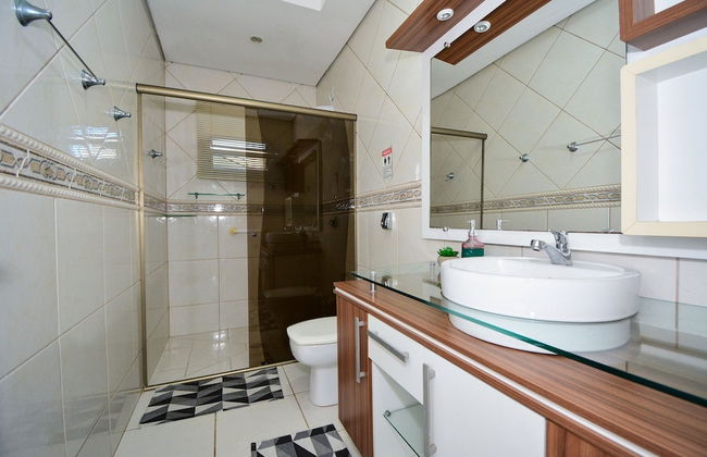 Casa com Piscina no Ribeirão da Ilha - Foto 26